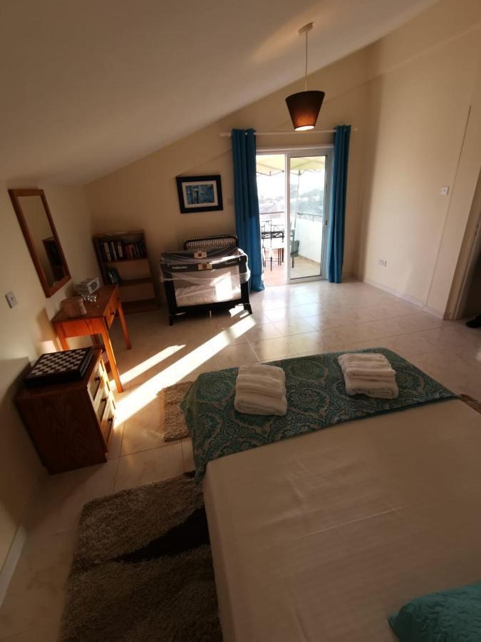 Must Stay - Sea & Salt Lake Panoramic View Apt Lárnaca Exterior foto